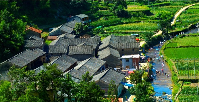 磐安縣第二中學(xué)生活綜合樓建設(shè)工程8月31日?qǐng)?bào) - 美篇